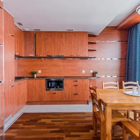 Urbannestgroup_seatowers Appartement Gdynia